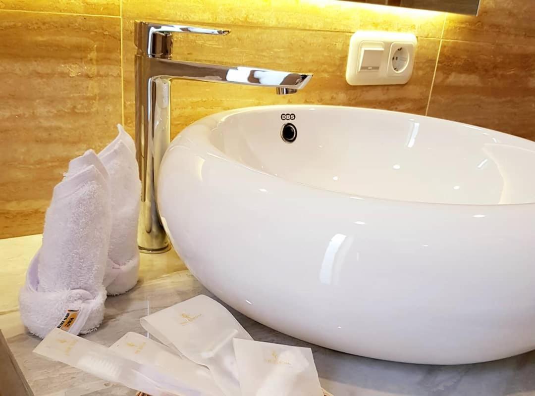 The Edicha Bed and Breakfast Lovina Εξωτερικό φωτογραφία